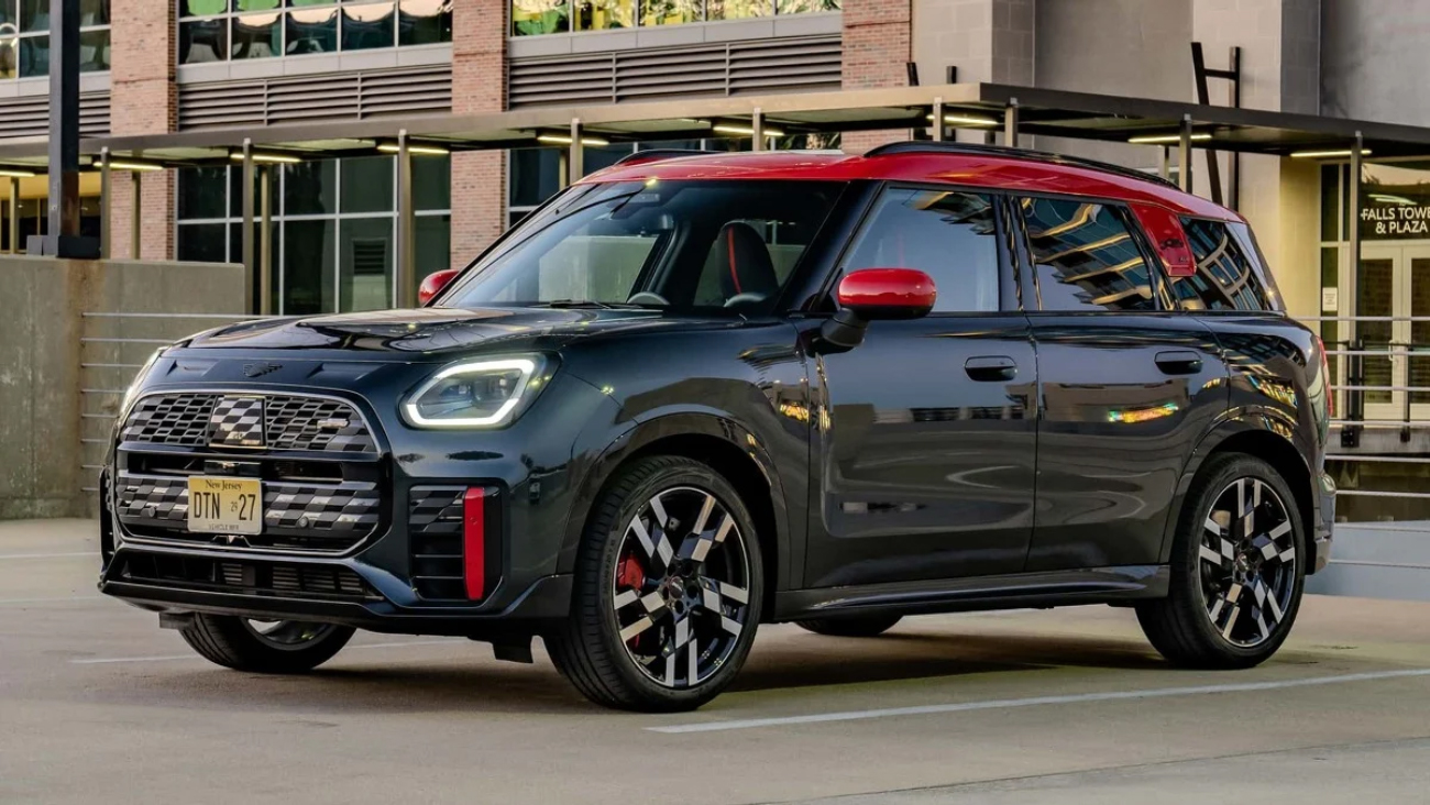 2024 Mini Countryman JCW