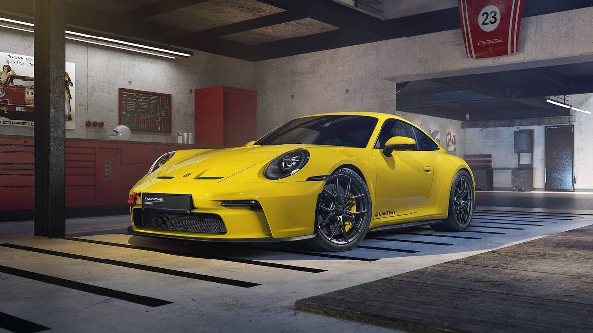 Porsche 911 Gt3 Touring With Manthey Kit